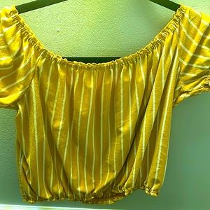 American Eagle yellow and white stripe off the shoulder summer shirt